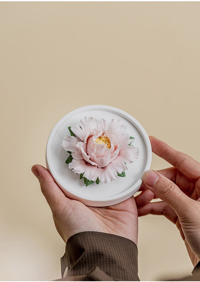 Chinese intangible cultural heritage handmade ceramic peony&rose aromatherapy high-end gift
