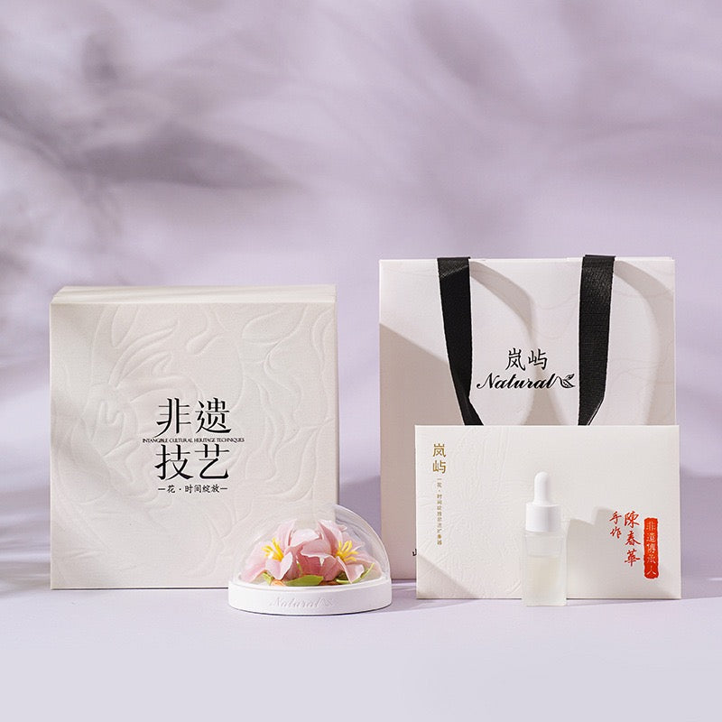 Chinese Intangible Cultural Heritage Handcrafted Ceramic Hand-Molded Flower – Bauhinia Aroma Diffuser