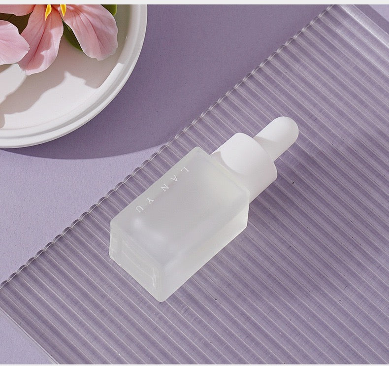 Chinese ICH Handcrafted Ceramic Hand-Molded Flower – Bauhinia Aroma Diffuser