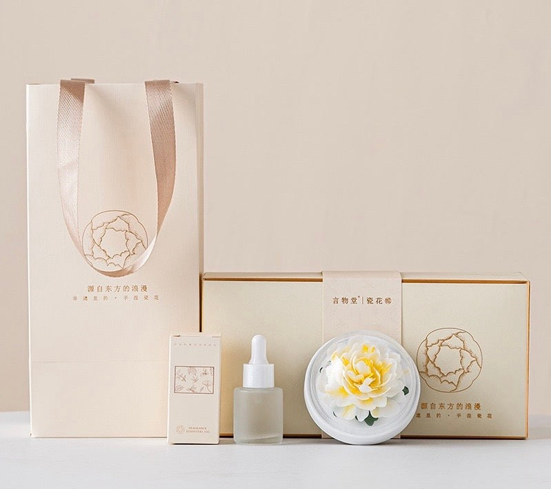 Handcrafted Ceramic Peony Aroma Diffuser Ornament